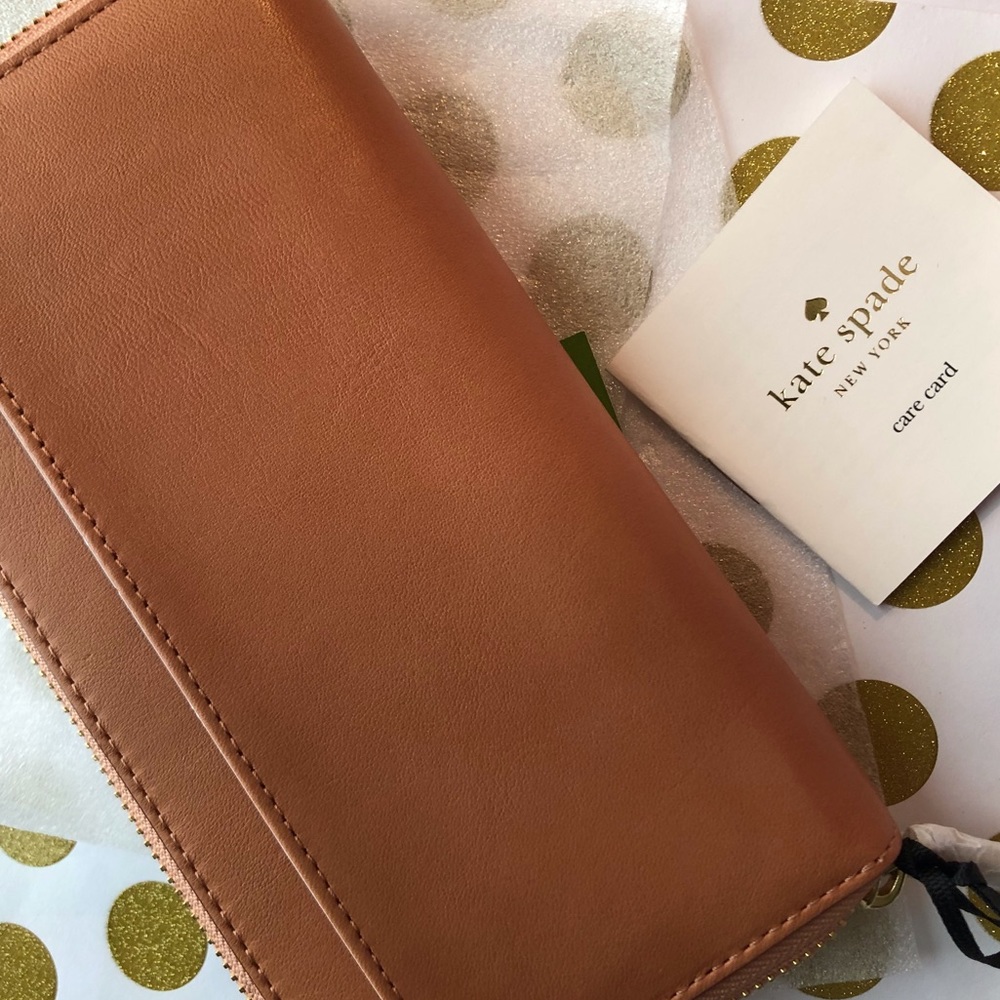 Kate Spade ♠️ Wallet - Picture 6 of 14